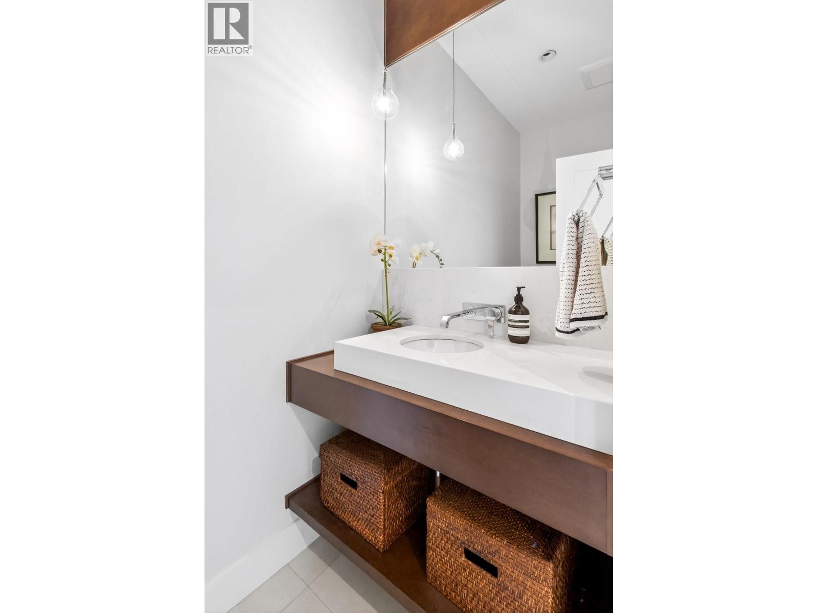 141 Greenleaf Court, Port Moody, British Columbia  V3H 5J7 - Photo 18 - R3091102