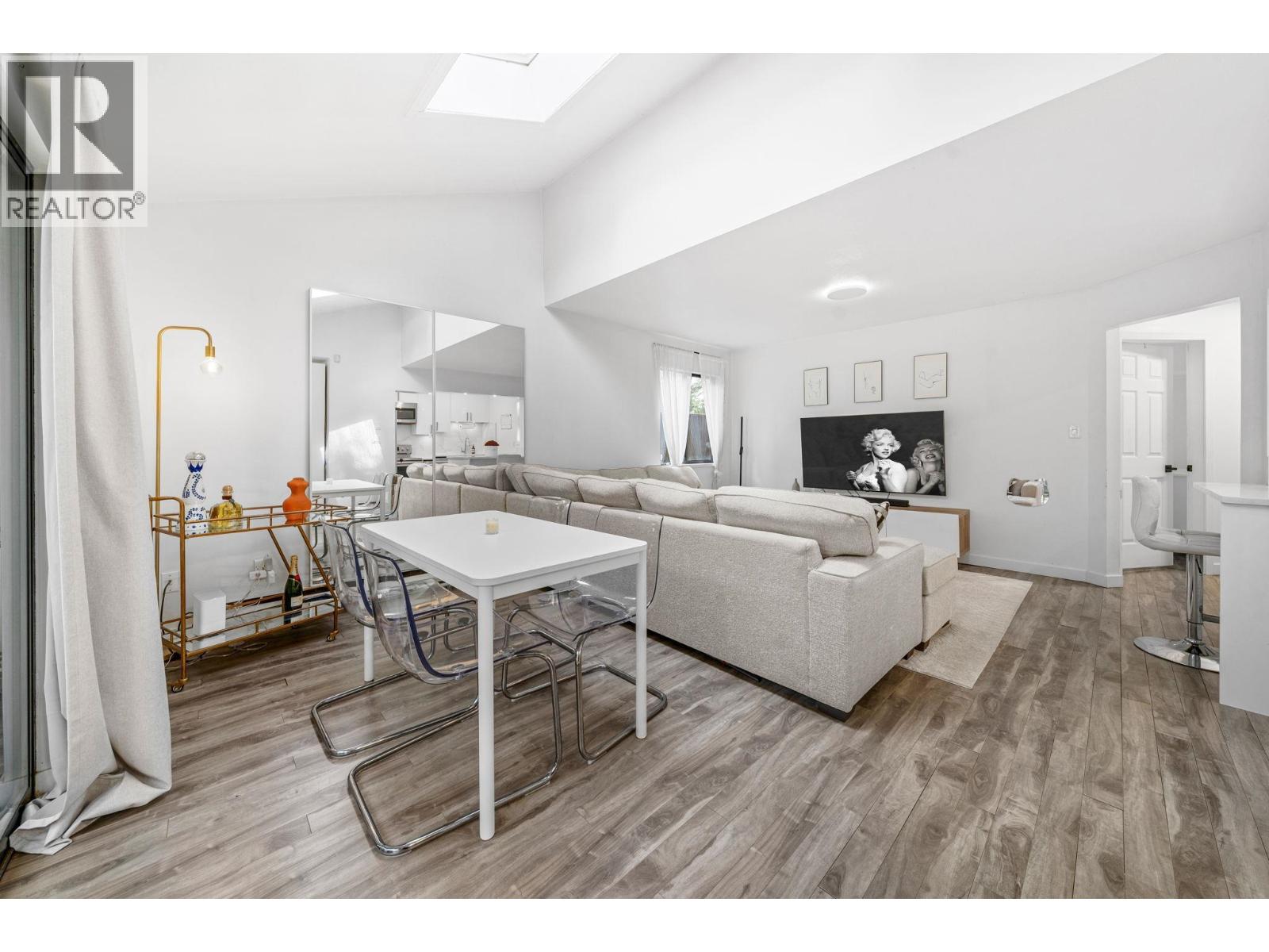 4869 Capilano Road, North Vancouver, British Columbia  V7R 4K4 - Photo 25 - R3097611