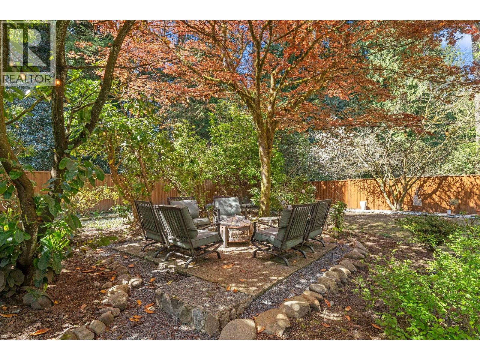 4869 Capilano Road, North Vancouver, British Columbia  V7R 4K4 - Photo 33 - R3097611