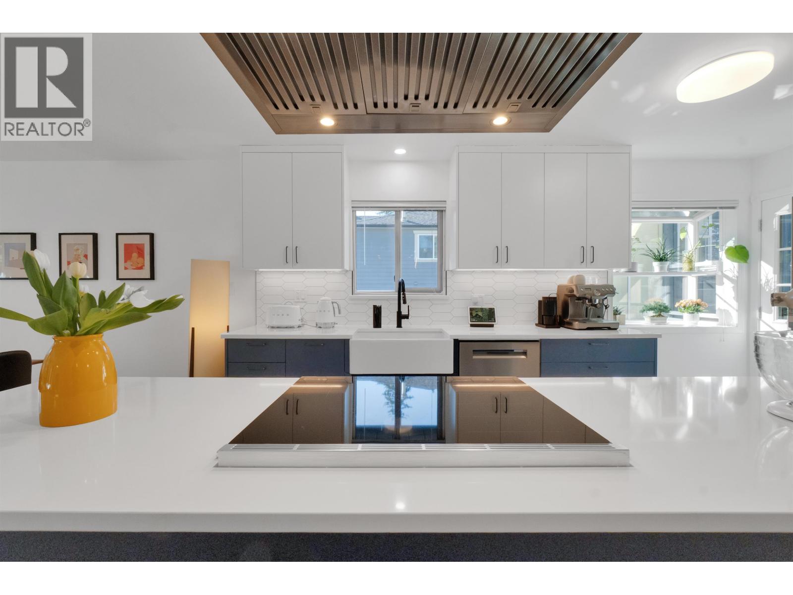 1652 Coleman Street, North Vancouver, British Columbia  V7K 1X1 - Photo 6 - R3097642