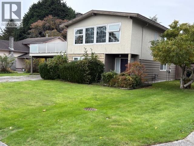 6811 Riverdale Drive, Richmond, British Columbia  V7C 2G3 - Photo 2 - R3097644