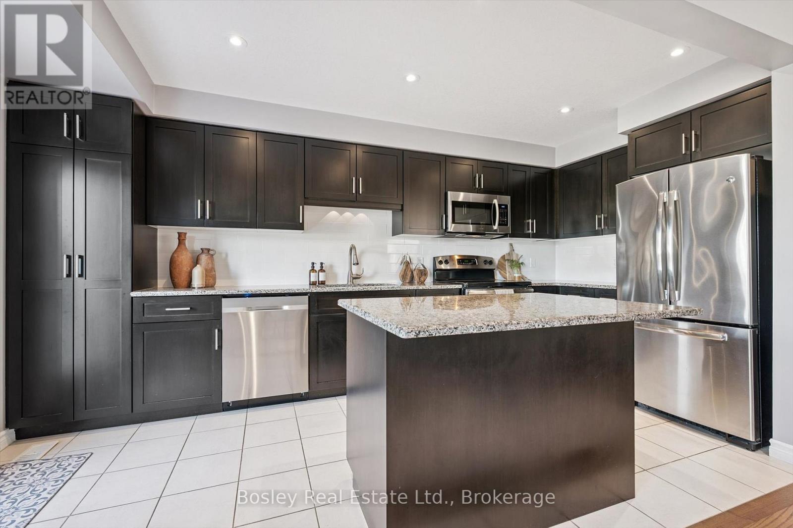 32 Jeffrey Drive, Guelph, Ontario  N1E 0M4 - Photo 14 - X12863510