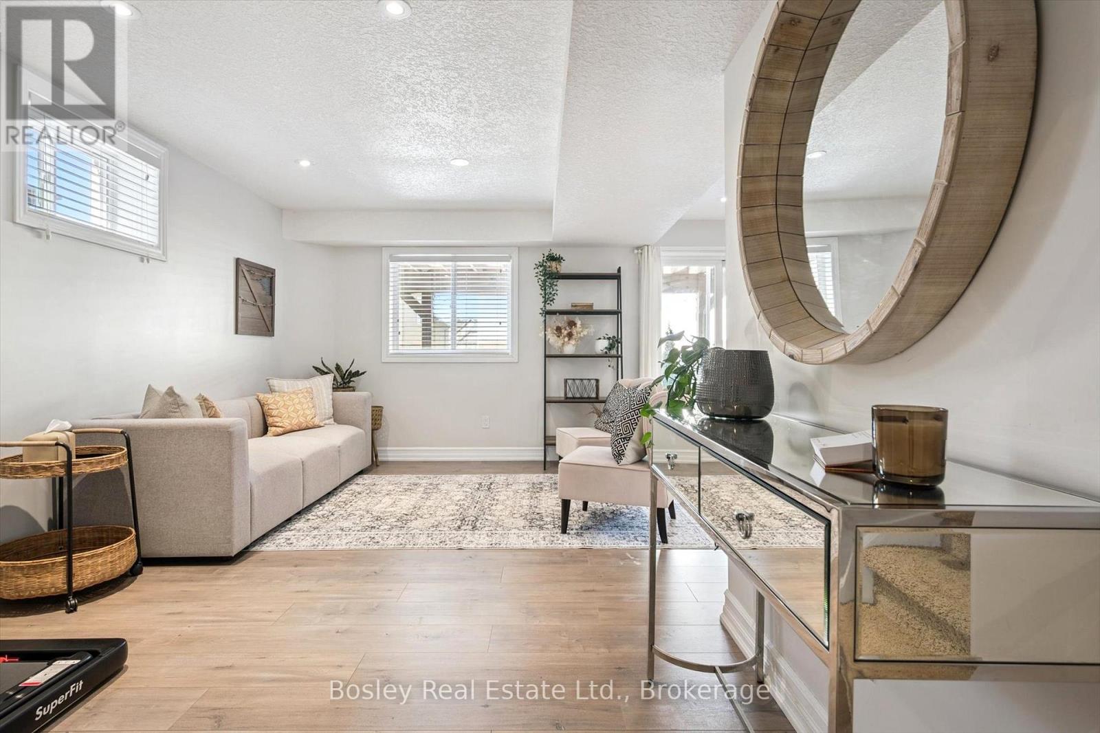 32 Jeffrey Drive, Guelph, Ontario  N1E 0M4 - Photo 29 - X12863510