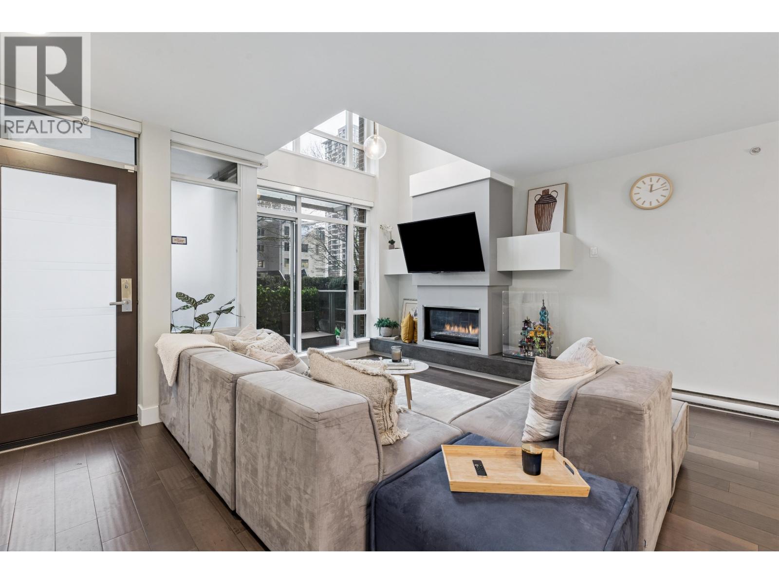 863 Richards Street, Vancouver, British Columbia  V6B 3B4 - Photo 5 - R3097498