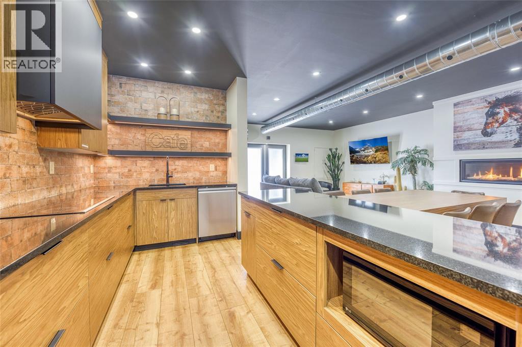 747 Broadway Street, Plympton-Wyoming, Ontario  N0N 1T0 - Photo 34 - 26002353