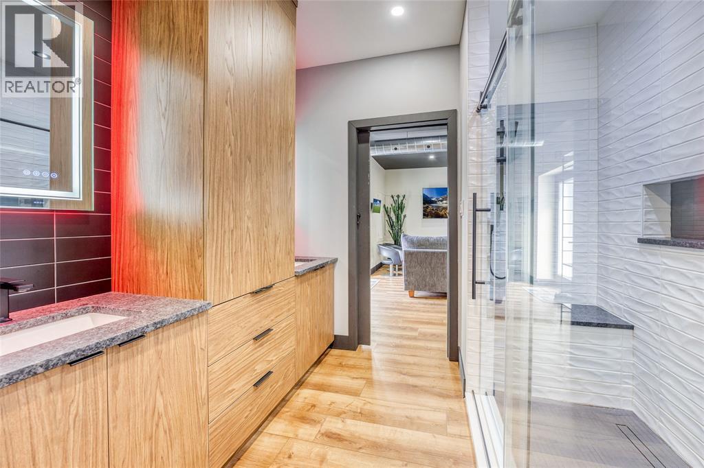 747 Broadway Street, Plympton-Wyoming, Ontario  N0N 1T0 - Photo 39 - 26002353