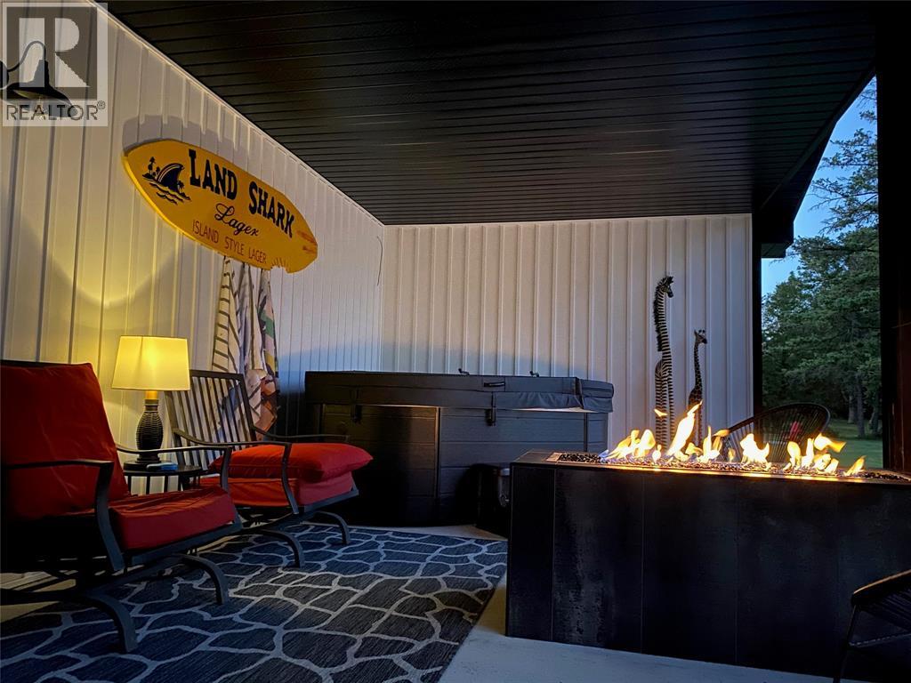 747 Broadway Street, Plympton-Wyoming, Ontario  N0N 1T0 - Photo 40 - 26002353