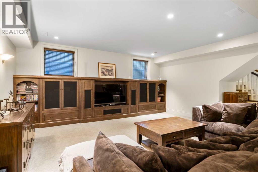 2905 Carleton Street Sw, Calgary, Alberta  T2T 3L1 - Photo 36 - A2285018