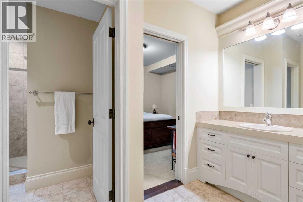 2905 Carleton Street Sw, Calgary, Alberta  T2T 3L1 - Photo 40 - A2285018