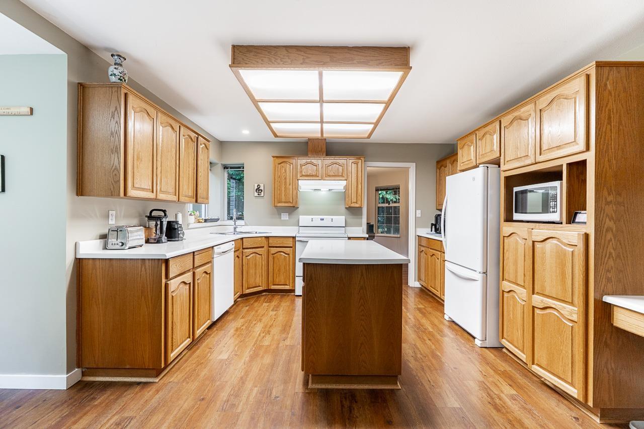 5946 242 Street, Langley, British Columbia  V2Z 1J8 - Photo 14 - R3097188