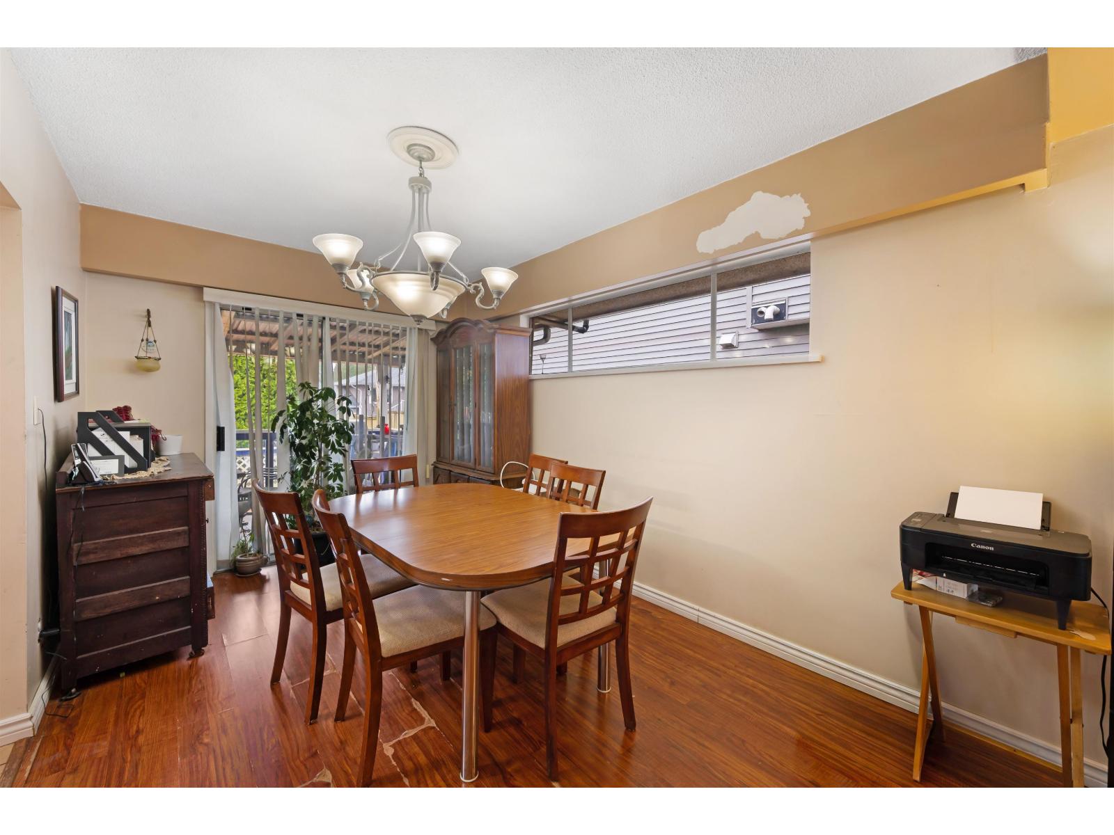 12919 98a Avenue, Surrey, British Columbia  V3T 1C3 - Photo 11 - R3090641