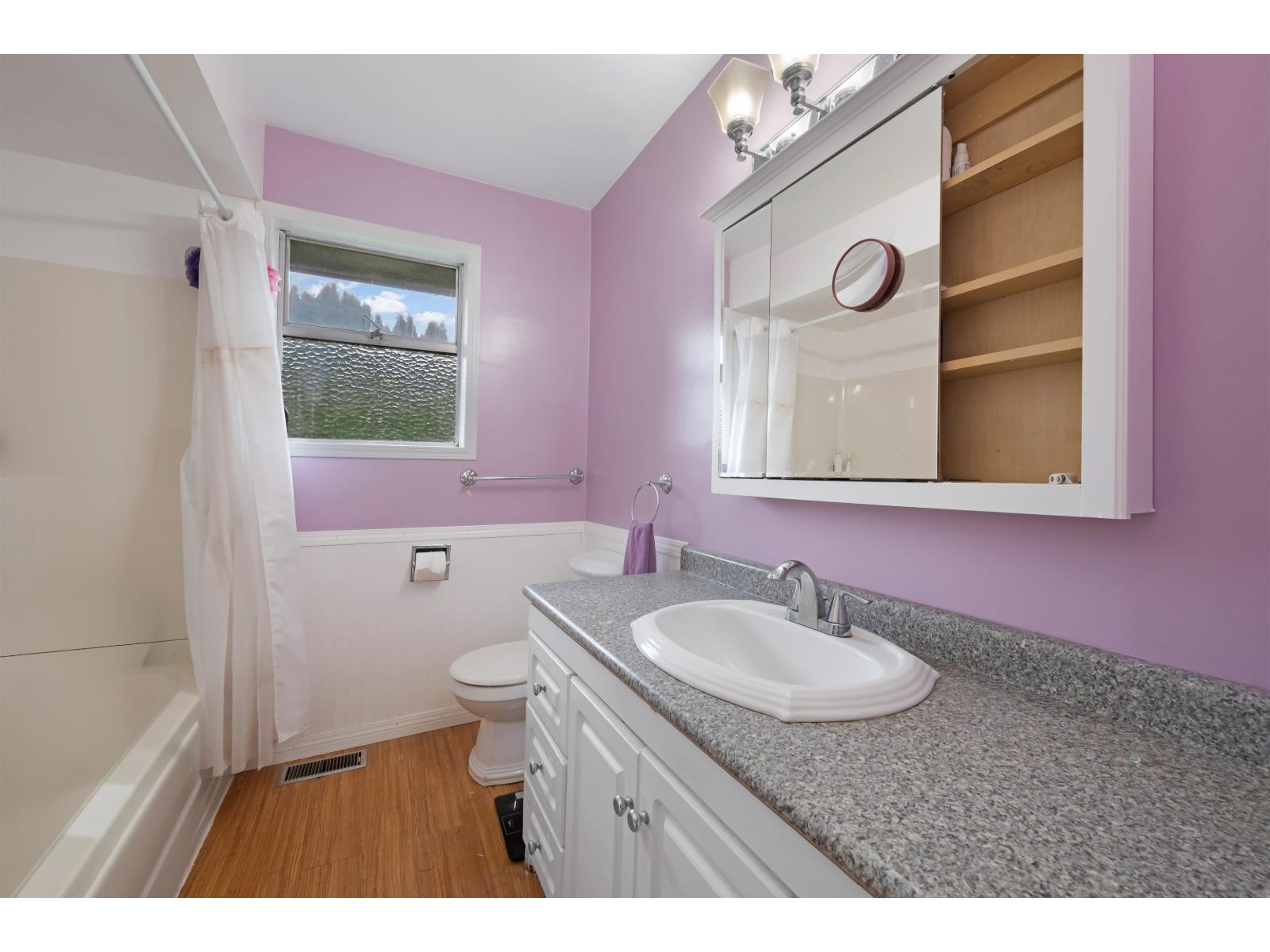 12919 98a Avenue, Surrey, British Columbia  V3T 1C3 - Photo 14 - R3090641