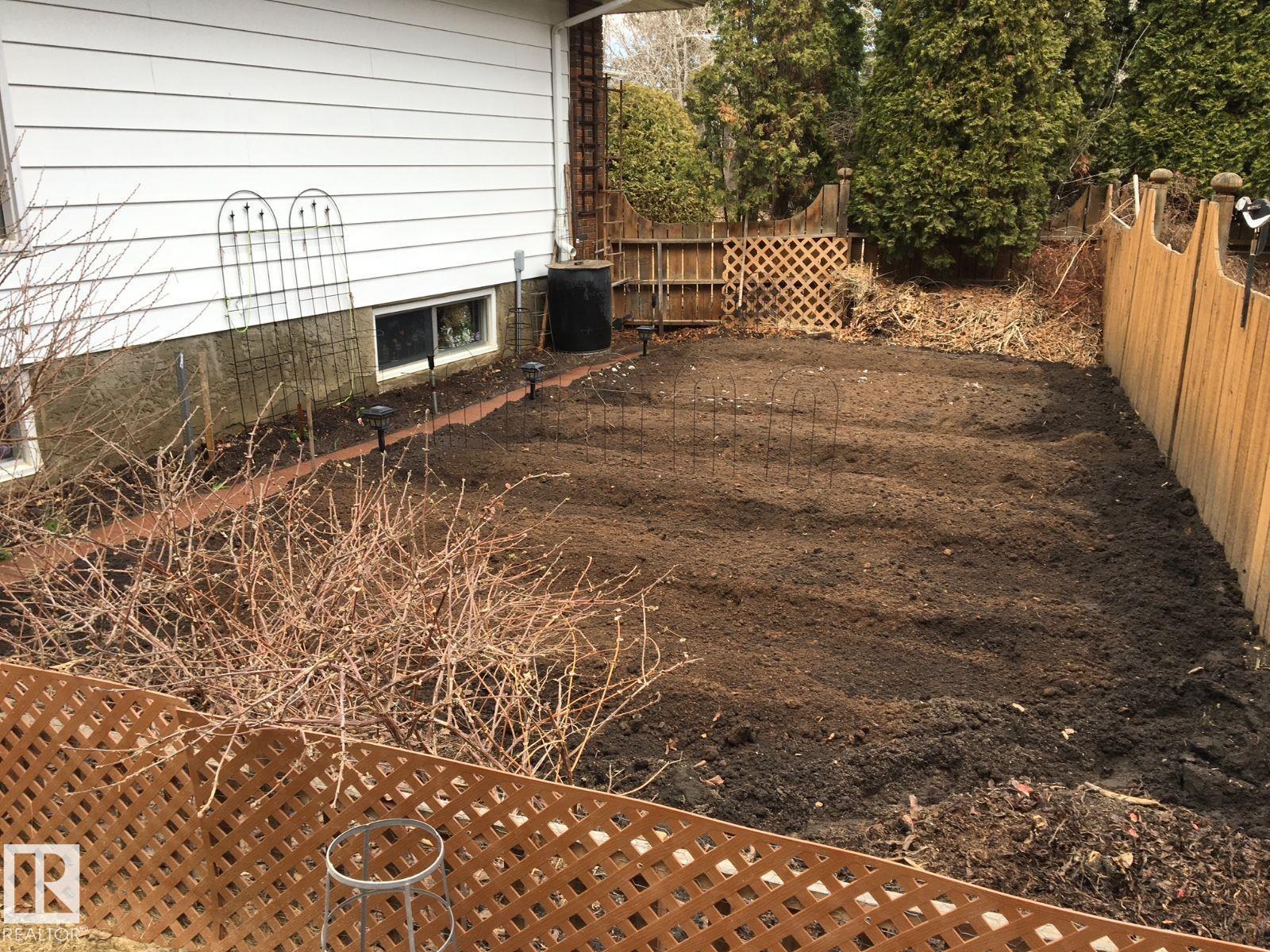 206 Wolf Willow Cr Nw, Edmonton, Alberta  T5T 1T2 - Photo 13 - E4476629