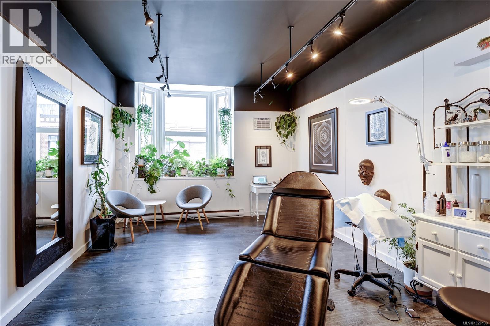 83-87 Commercial St, Nanaimo, British Columbia  V9R 5G3 - Photo 15 - 1028188