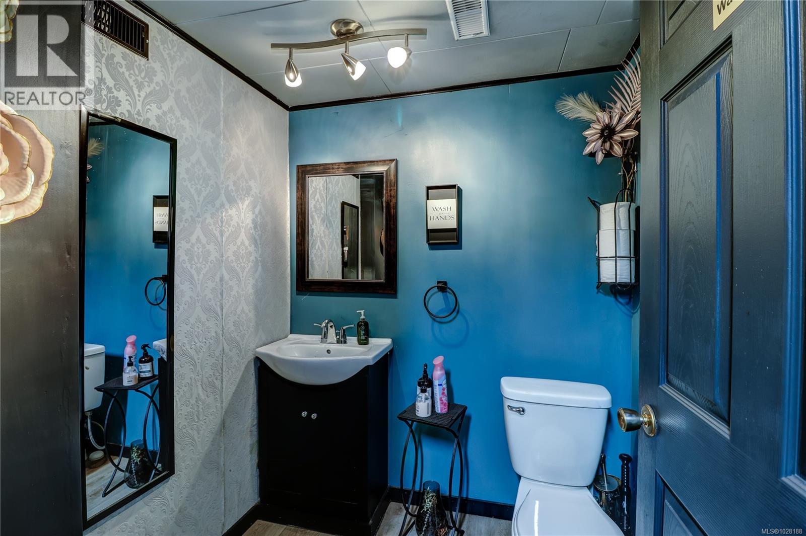 83-87 Commercial St, Nanaimo, British Columbia  V9R 5G3 - Photo 29 - 1028188