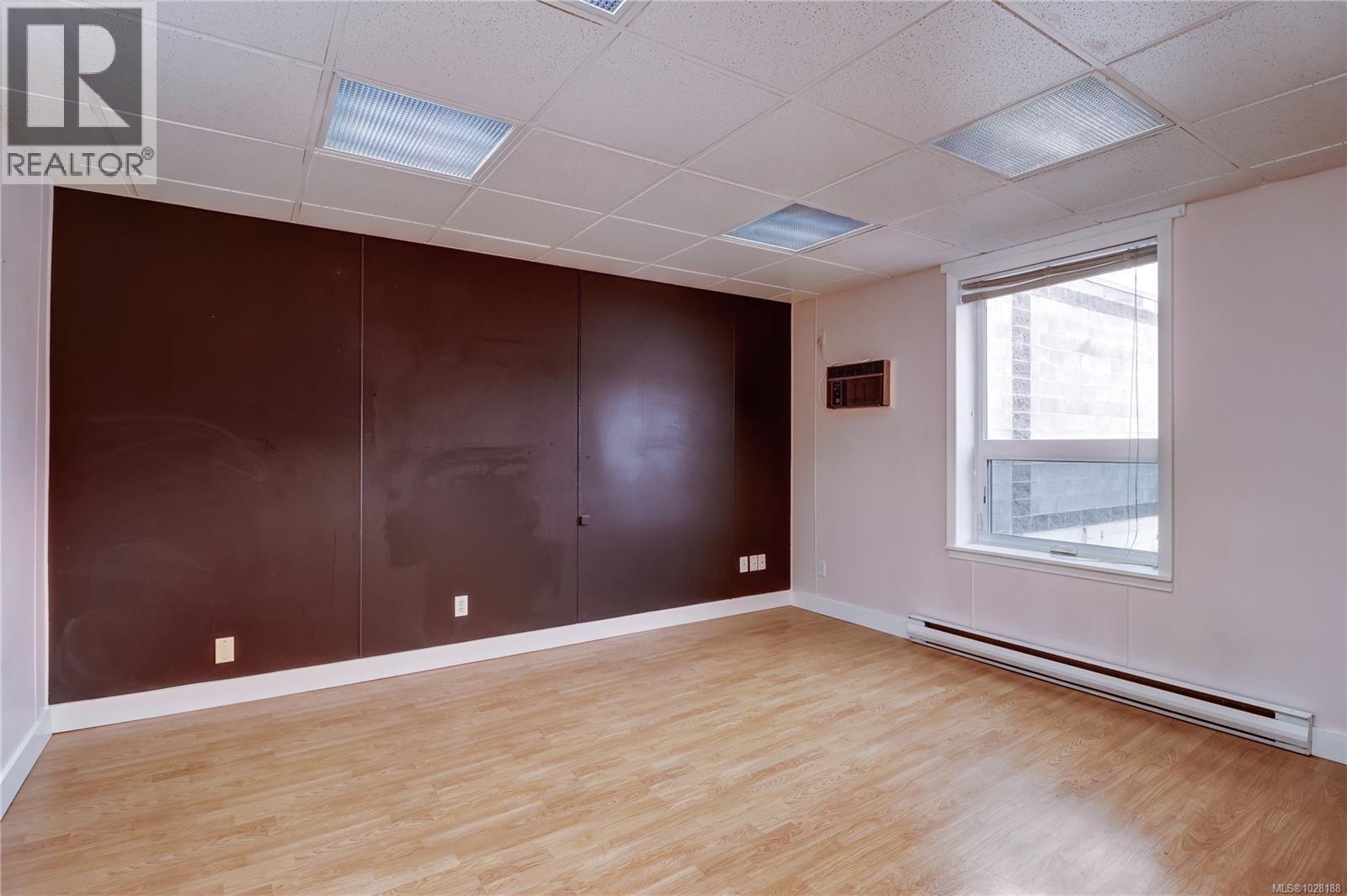 83-87 Commercial St, Nanaimo, British Columbia  V9R 5G3 - Photo 4 - 1028188