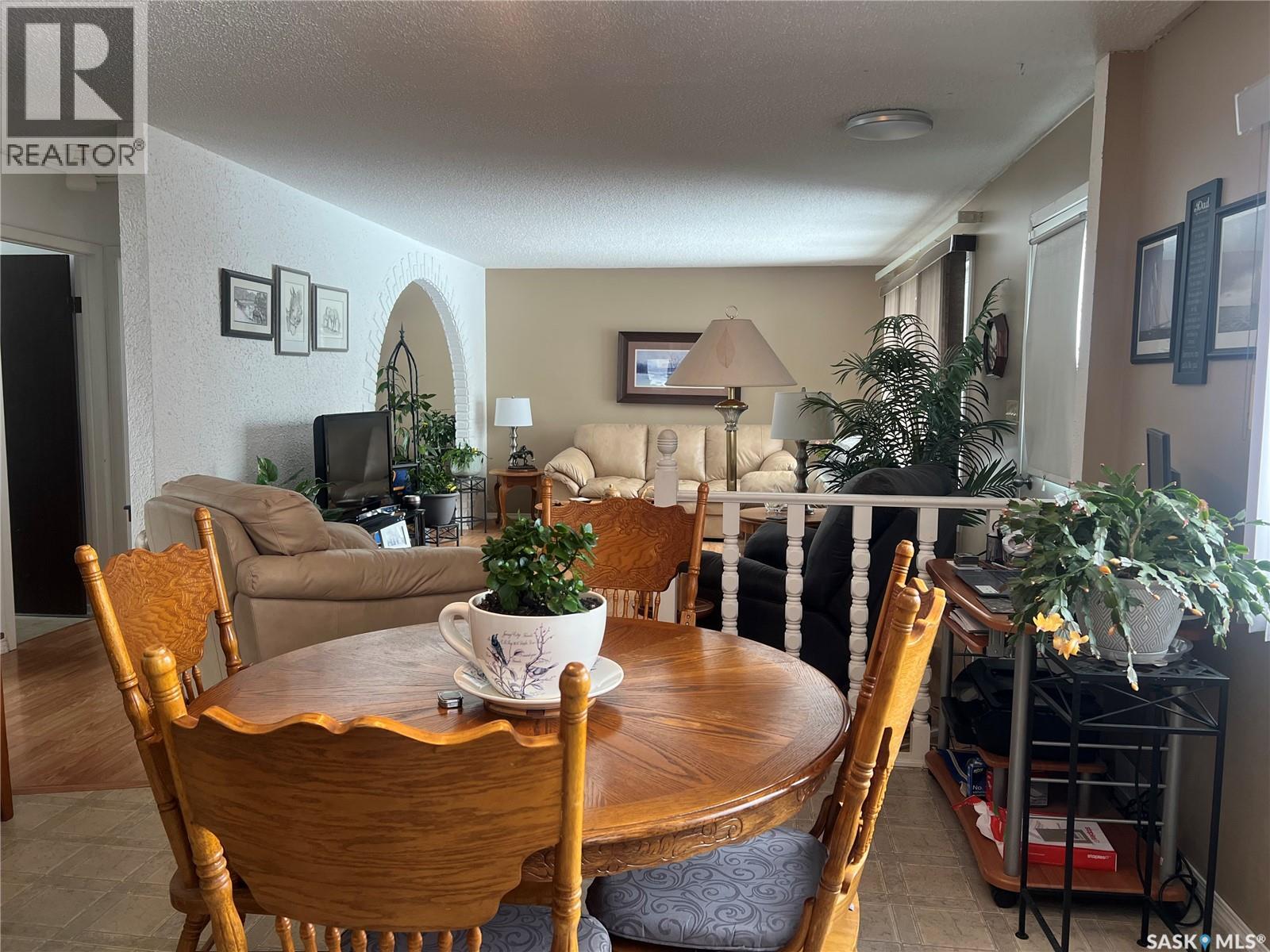 322 Oak Street, Porcupine Plain, Saskatchewan  S0E 1H0 - Photo 7 - SK030003