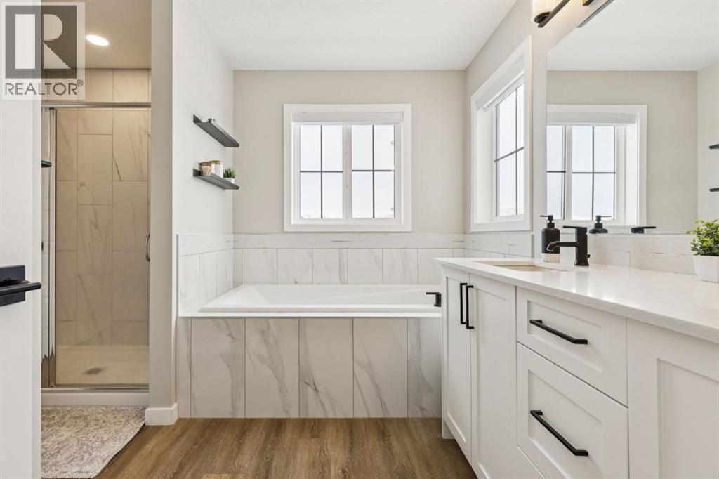 103 Saddlebred Link, Cochrane, Alberta  T4C 3B6 - Photo 12 - A2291864