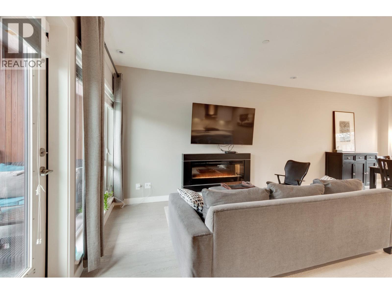 32 3595 Salal Drive, North Vancouver, British Columbia  V7G 0A7 - Photo 5 - R3095313