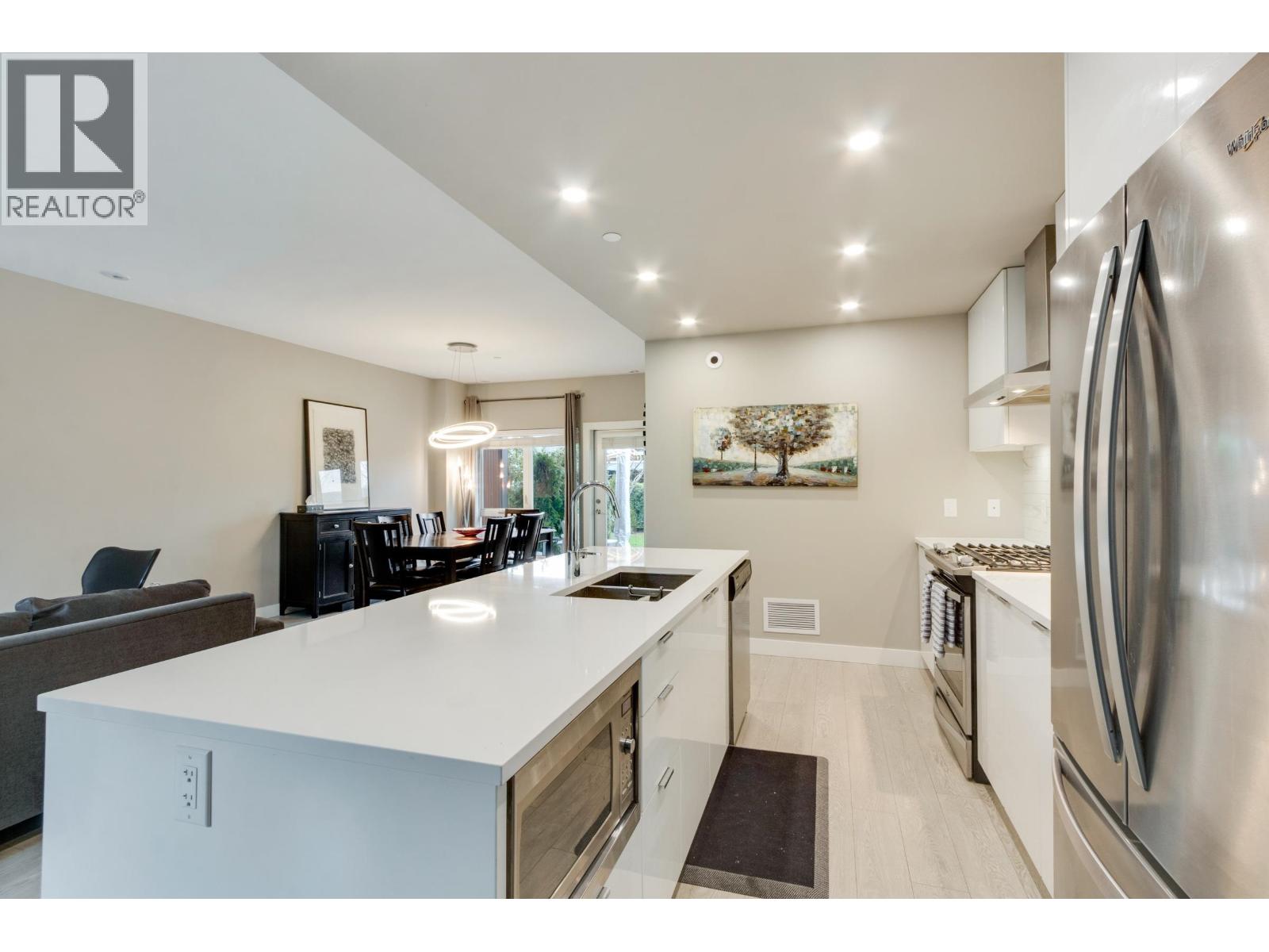 32 3595 Salal Drive, North Vancouver, British Columbia  V7G 0A7 - Photo 9 - R3095313