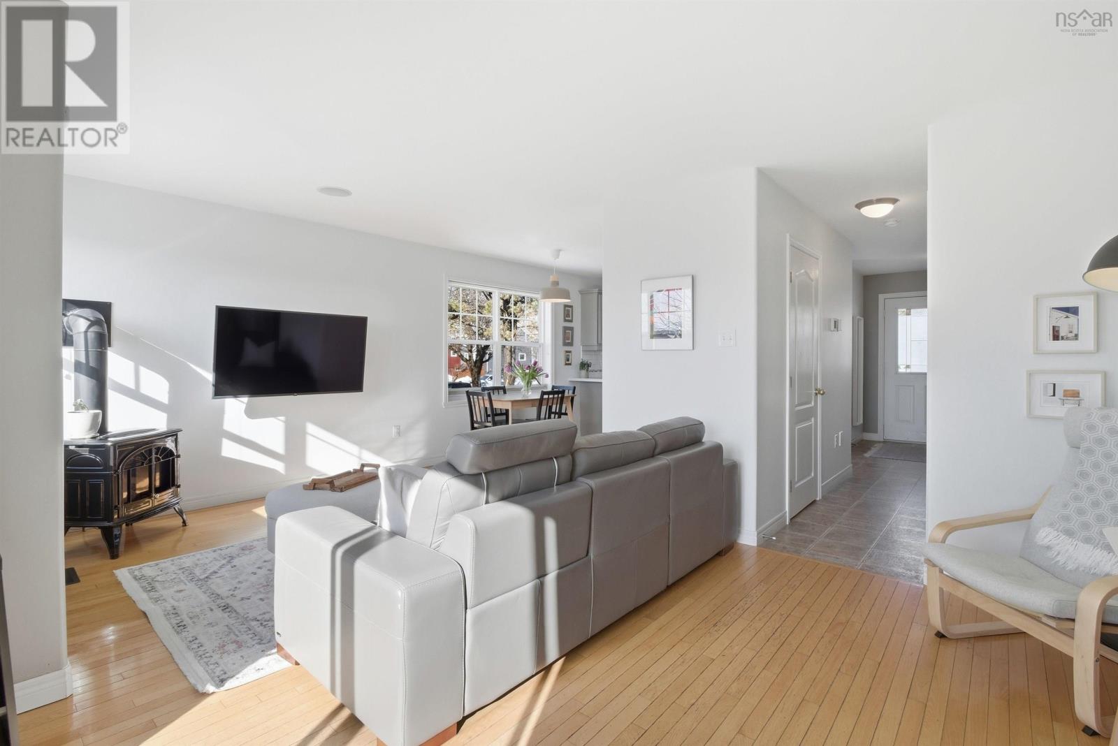 3790 Memorial Drive, Halifax Peninsula, Nova Scotia  B3K 6R6 - Photo 13 - 202604181