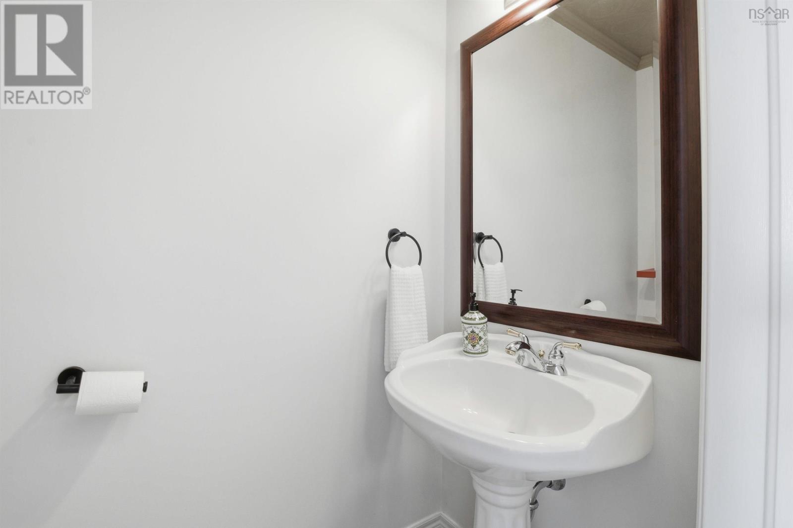 3790 Memorial Drive, Halifax Peninsula, Nova Scotia  B3K 6R6 - Photo 15 - 202604181