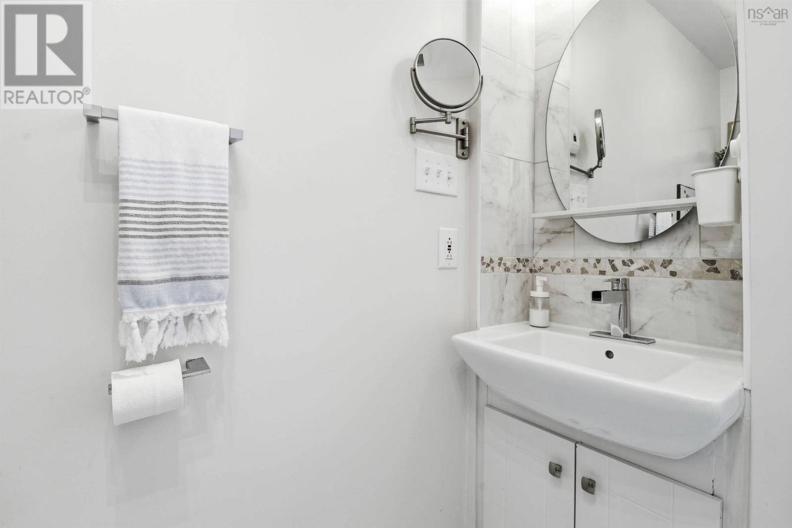 3790 Memorial Drive, Halifax Peninsula, Nova Scotia  B3K 6R6 - Photo 32 - 202604181