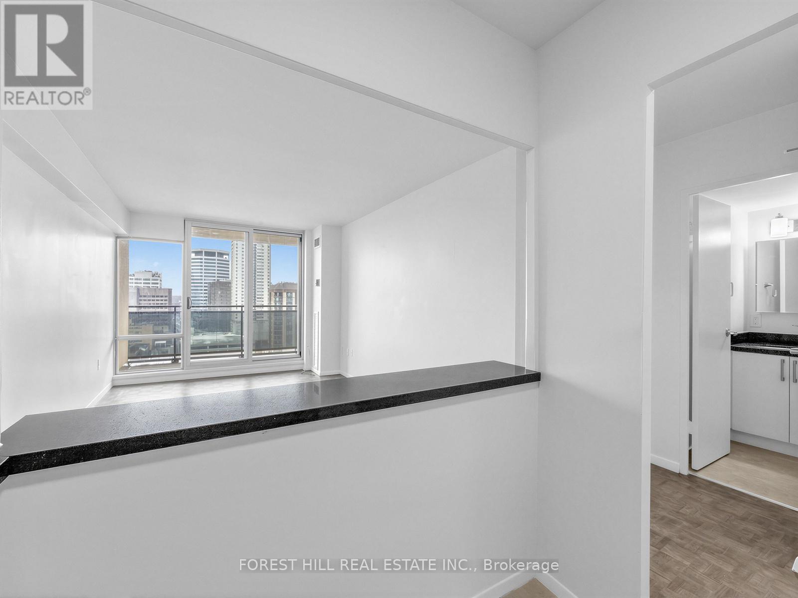 1503 - 7 Jackes Avenue, Toronto, Ontario  M4T 1E3 - Photo 5 - C12863474