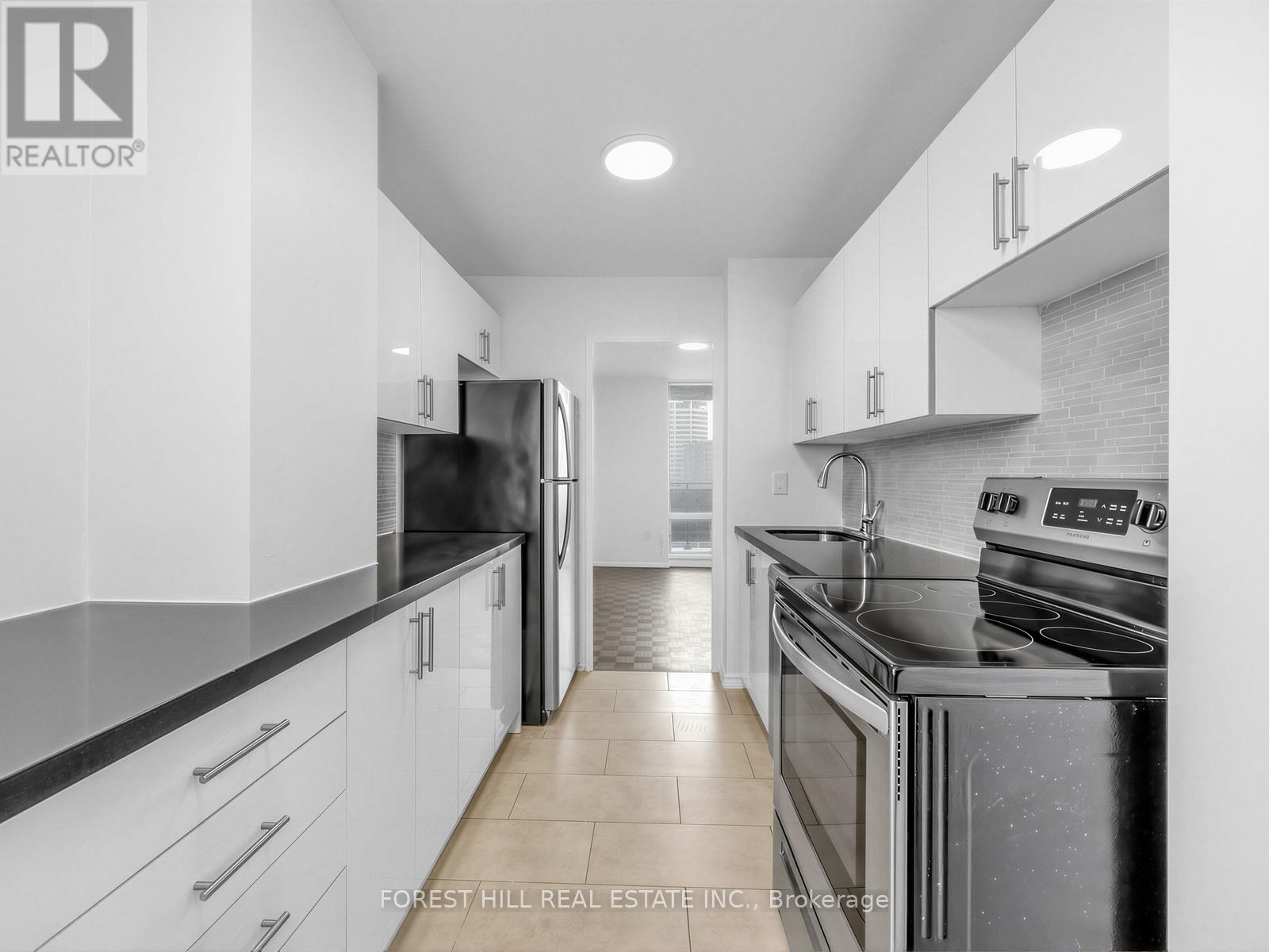 1704 - 7 Jackes Avenue, Toronto, Ontario  M4T 1E3 - Photo 13 - C12863478