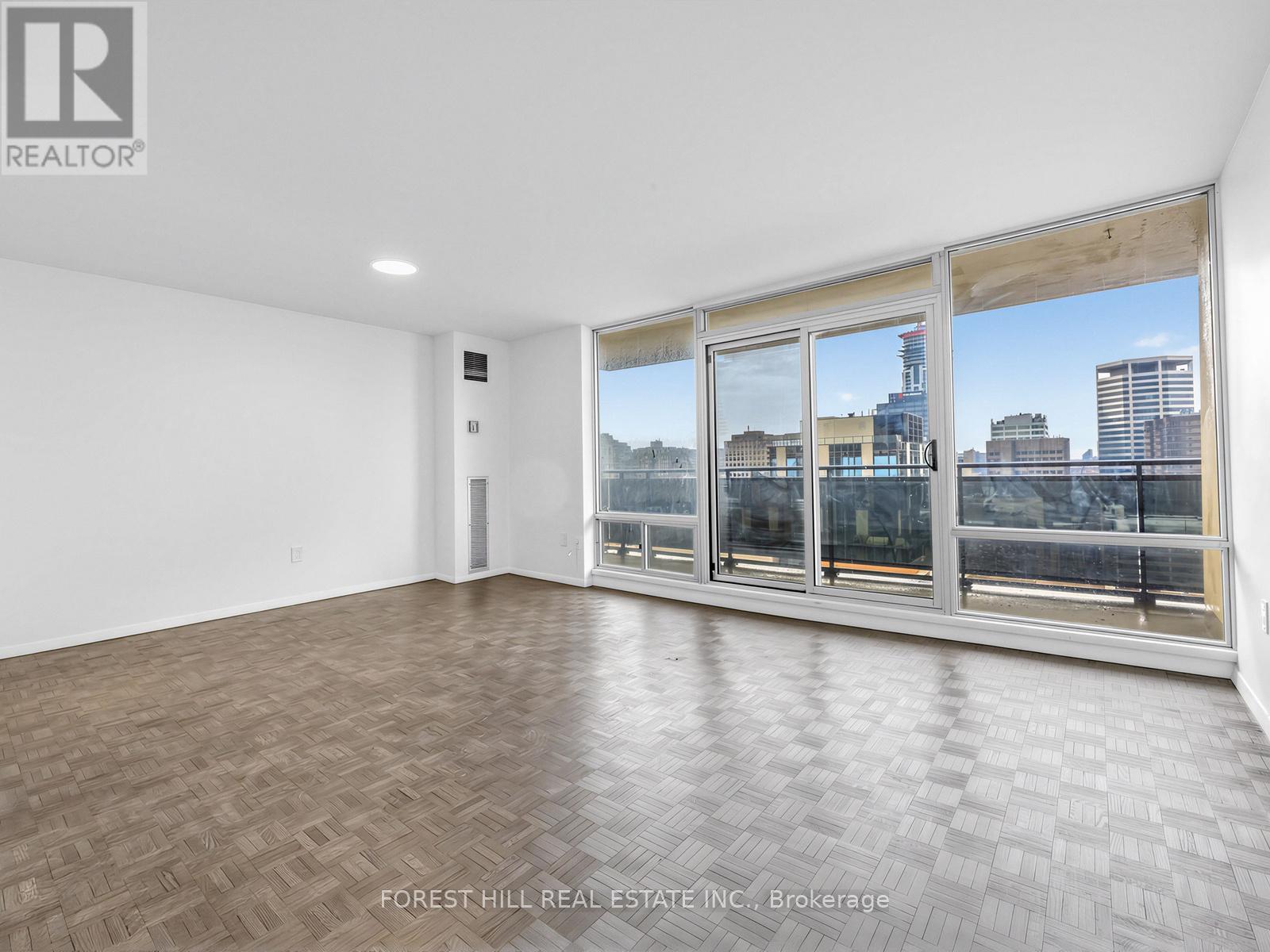 1704 - 7 Jackes Avenue, Toronto, Ontario  M4T 1E3 - Photo 5 - C12863478