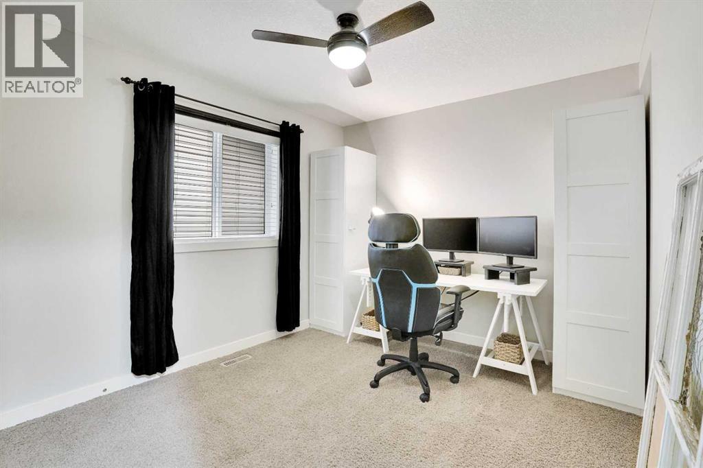 142 Luxstone View Sw, Airdrie, Alberta  T4B 0J9 - Photo 25 - A2267589