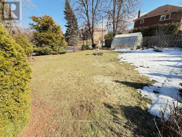 19 Roosevelt Drive, Richmond Hill, Ontario  L4C 6V1 - Photo 33 - N12862804