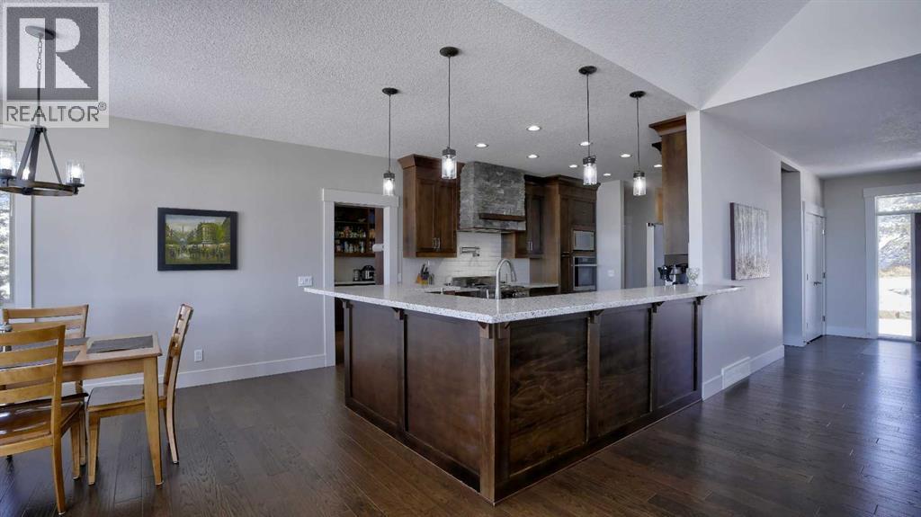 41211 Township Road 250 Township, Rural Rocky View County, Alberta  T3Z 2P8 - Photo 10 - A2284769