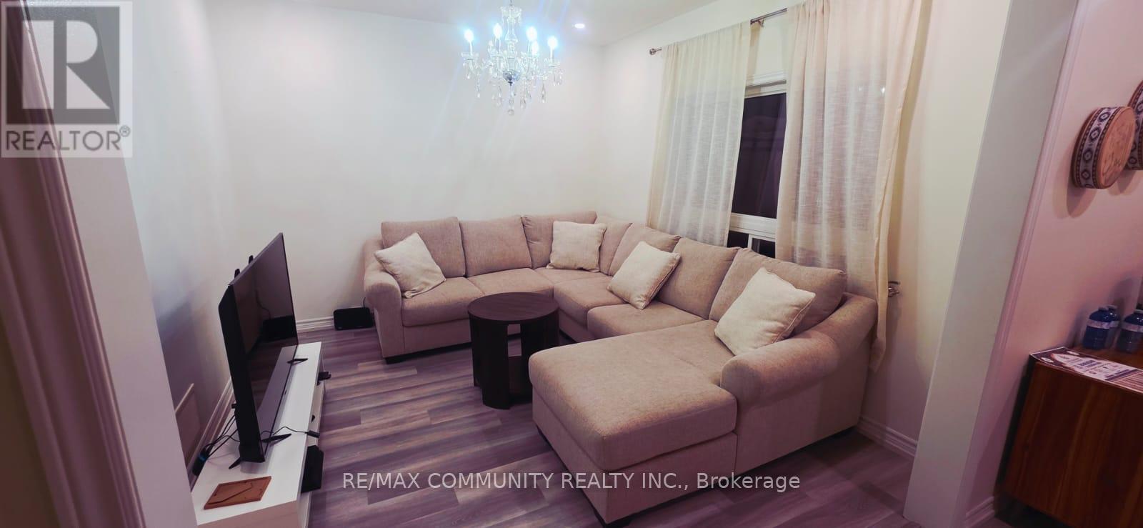 311 Andrews Trail N, Milton, Ontario  L9T 6S5 - Photo 2 - W12862322