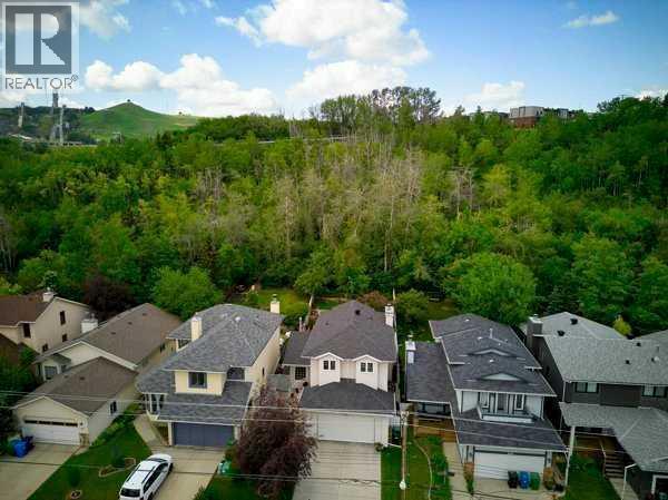 8535 33 Avenue Nw, Calgary, Alberta  T3B 1M2 - Photo 3 - A2291101