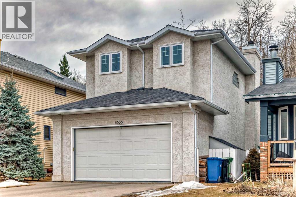 8535 33 Avenue NW, Calgary, Alberta