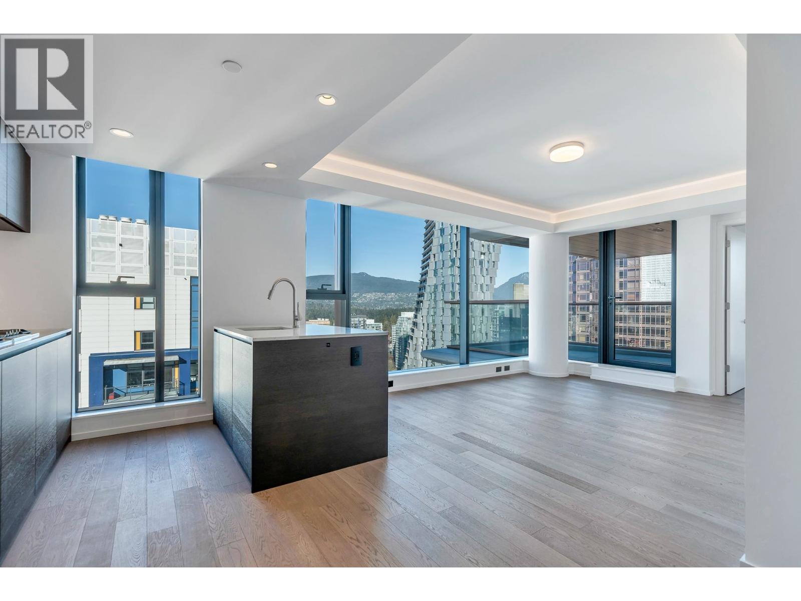 1103 1482 Robson Street, Vancouver, British Columbia  V6G 1B9 - Photo 2 - R3097471