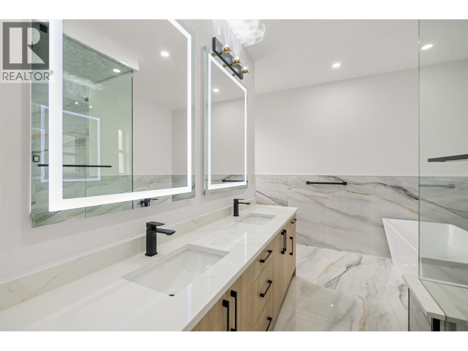 23685 131a Avenue, Maple Ridge, British Columbia  V4R 0J1 - Photo 22 - R3097590