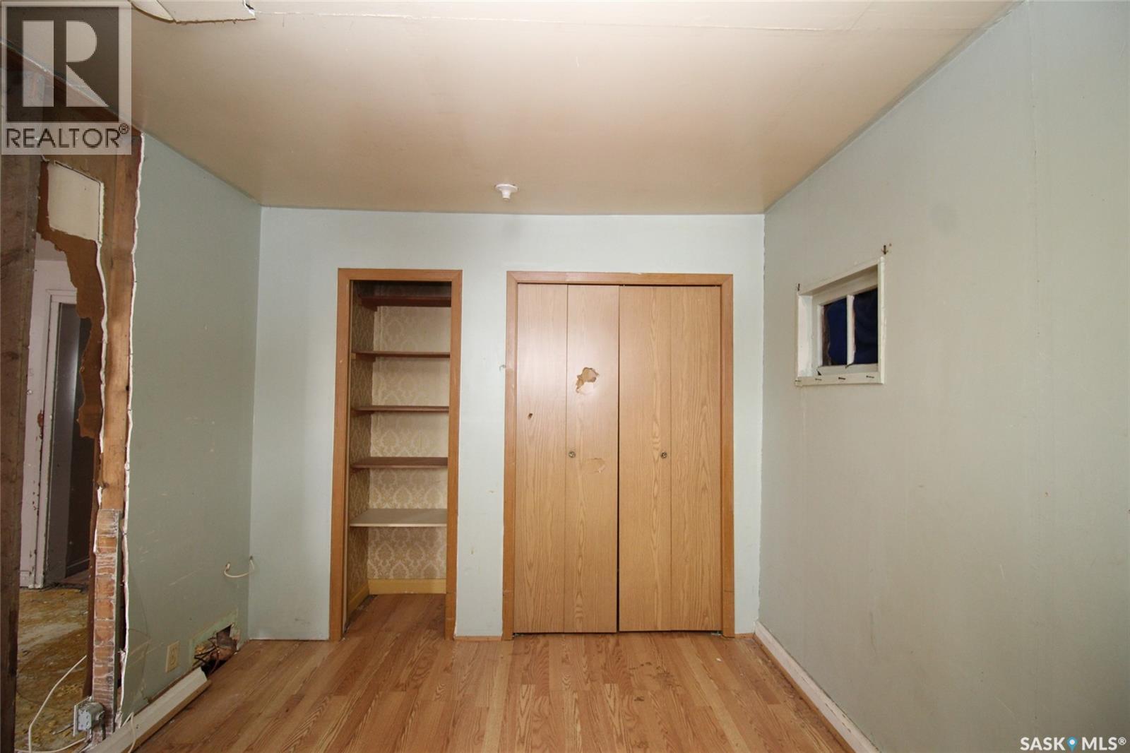 587 3rd Street W, Shaunavon, Saskatchewan  S0N 2M0 - Photo 8 - SK030006