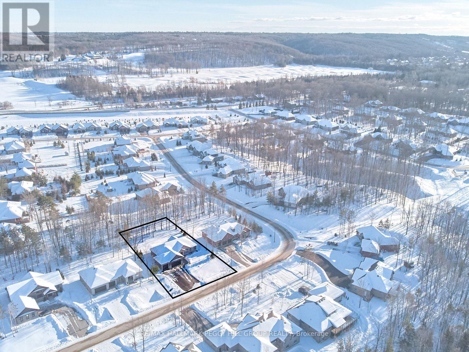 126 Mennill Drive, Springwater, Ontario  L9X 0J2 - Photo 2 - S12863518