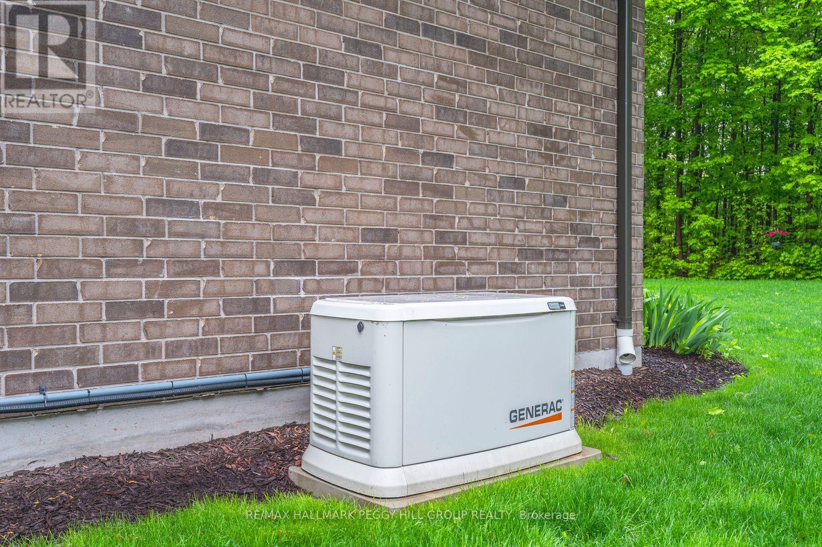 126 Mennill Drive, Springwater, Ontario  L9X 0J2 - Photo 27 - S12863518