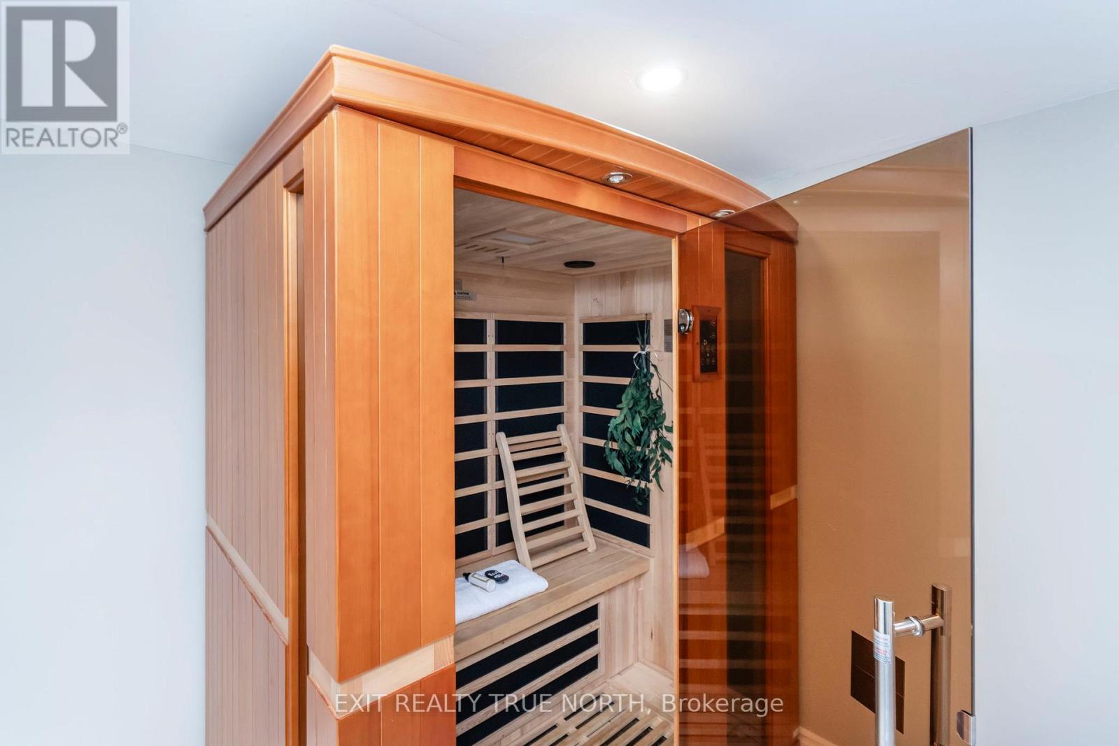 59 Edwards Drive, Barrie (Bayshore), Ontario  L4N 9K8 - Photo 37 - S12863526