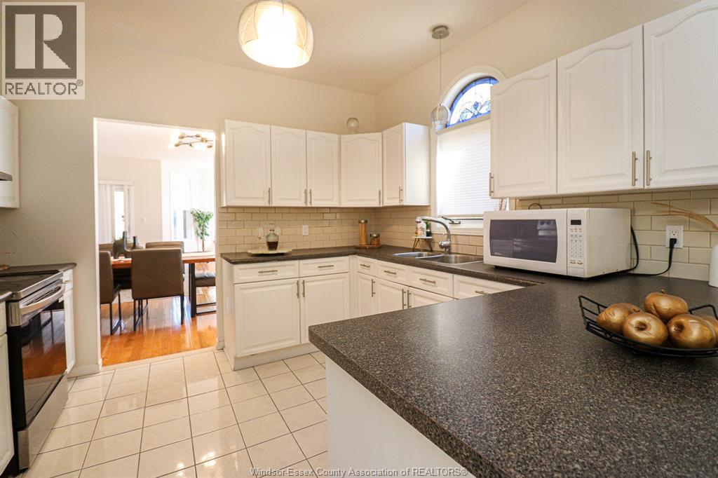 4612 Ascot Court, Windsor, Ontario  N9G 2M1 - Photo 19 - 26004922