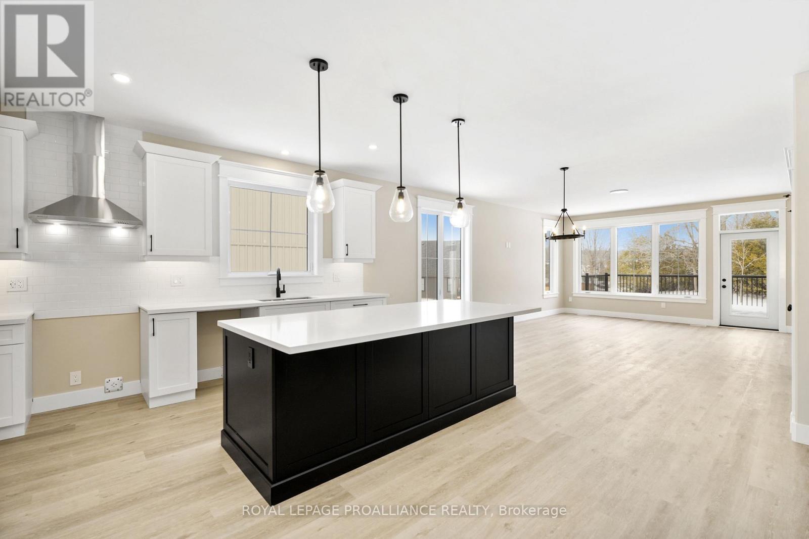 38 Hollingsworth Street, Cramahe (Colborne), Ontario  K0K 1S0 - Photo 12 - X12213731