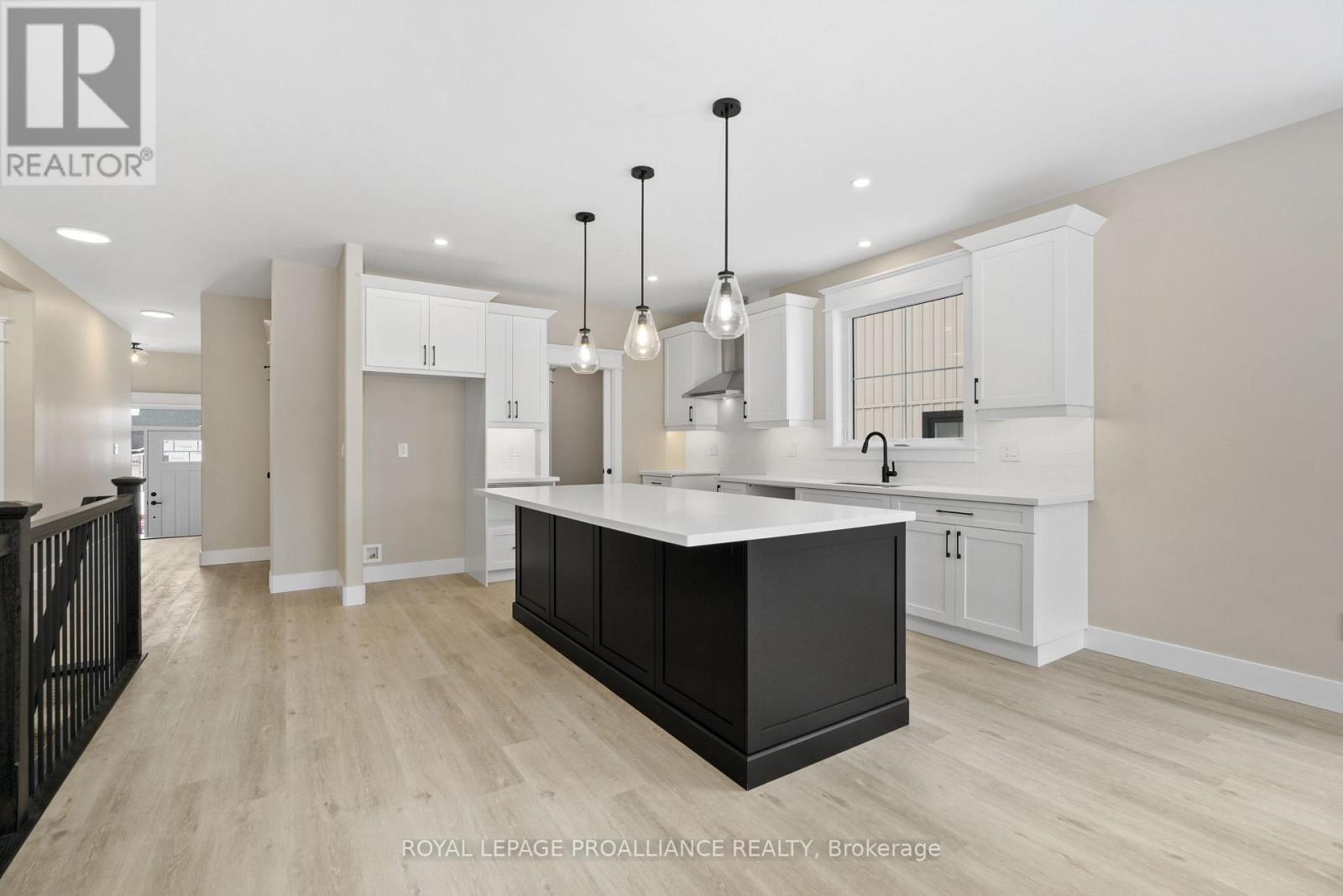 38 Hollingsworth Street, Cramahe (Colborne), Ontario  K0K 1S0 - Photo 15 - X12213731