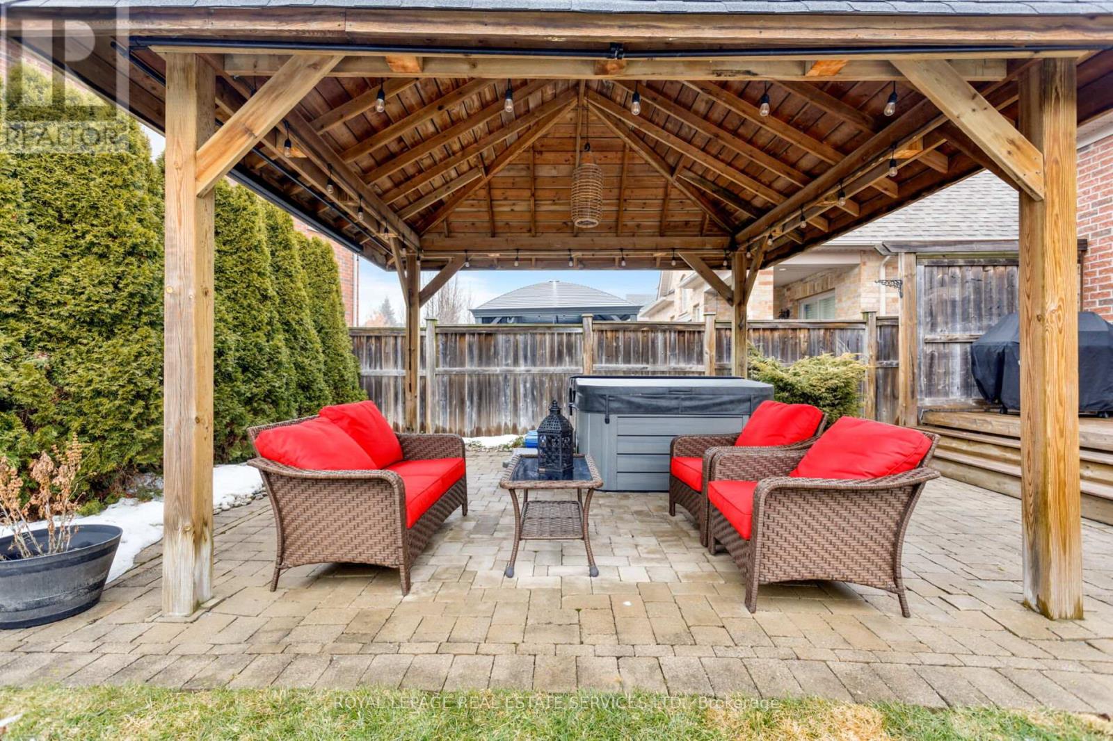 2213 Littondale Lane, Oakville, Ontario  L6M 0A6 - Photo 46 - W12863470