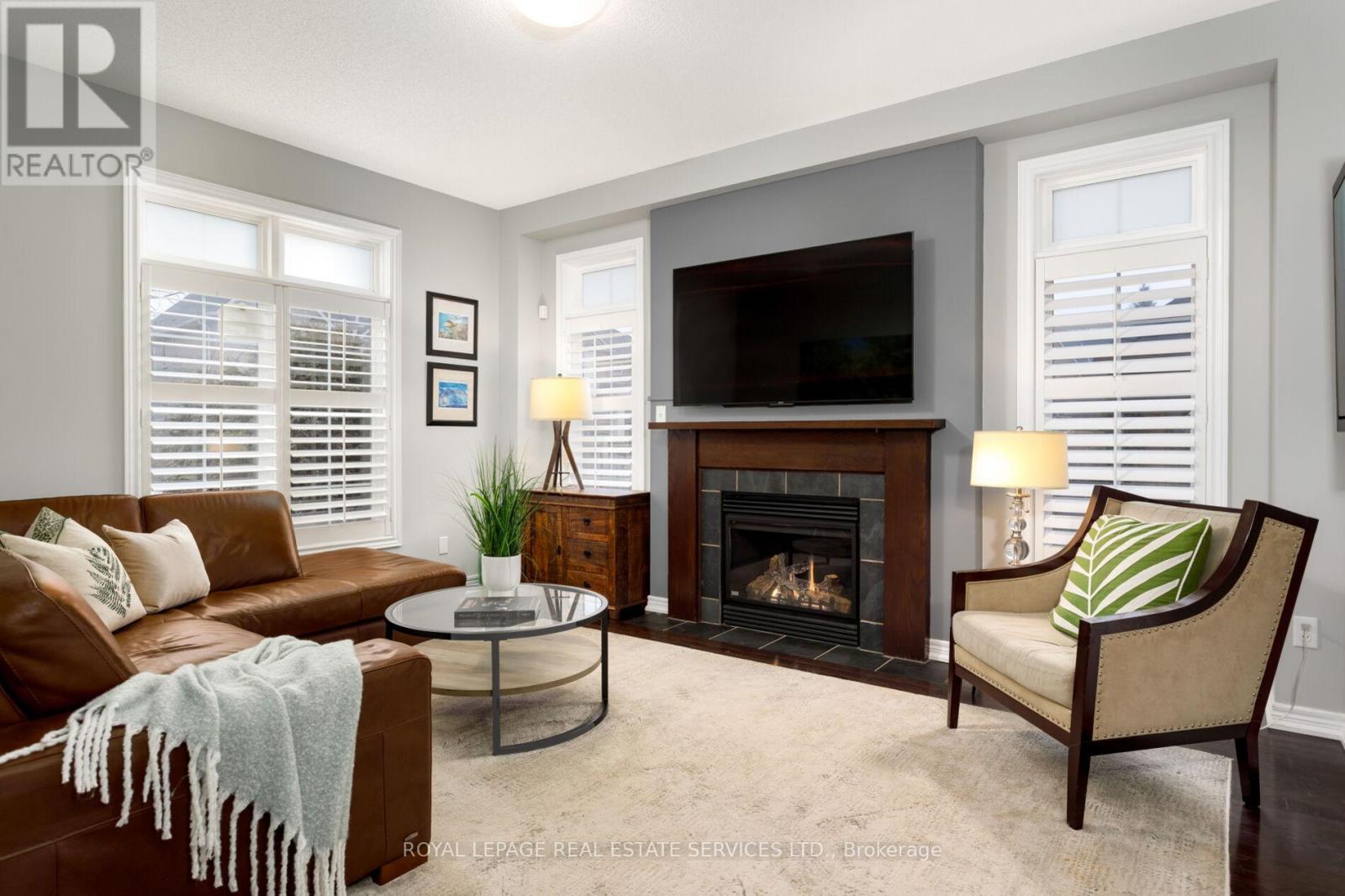 2213 Littondale Lane, Oakville, Ontario  L6M 0A6 - Photo 9 - W12863470