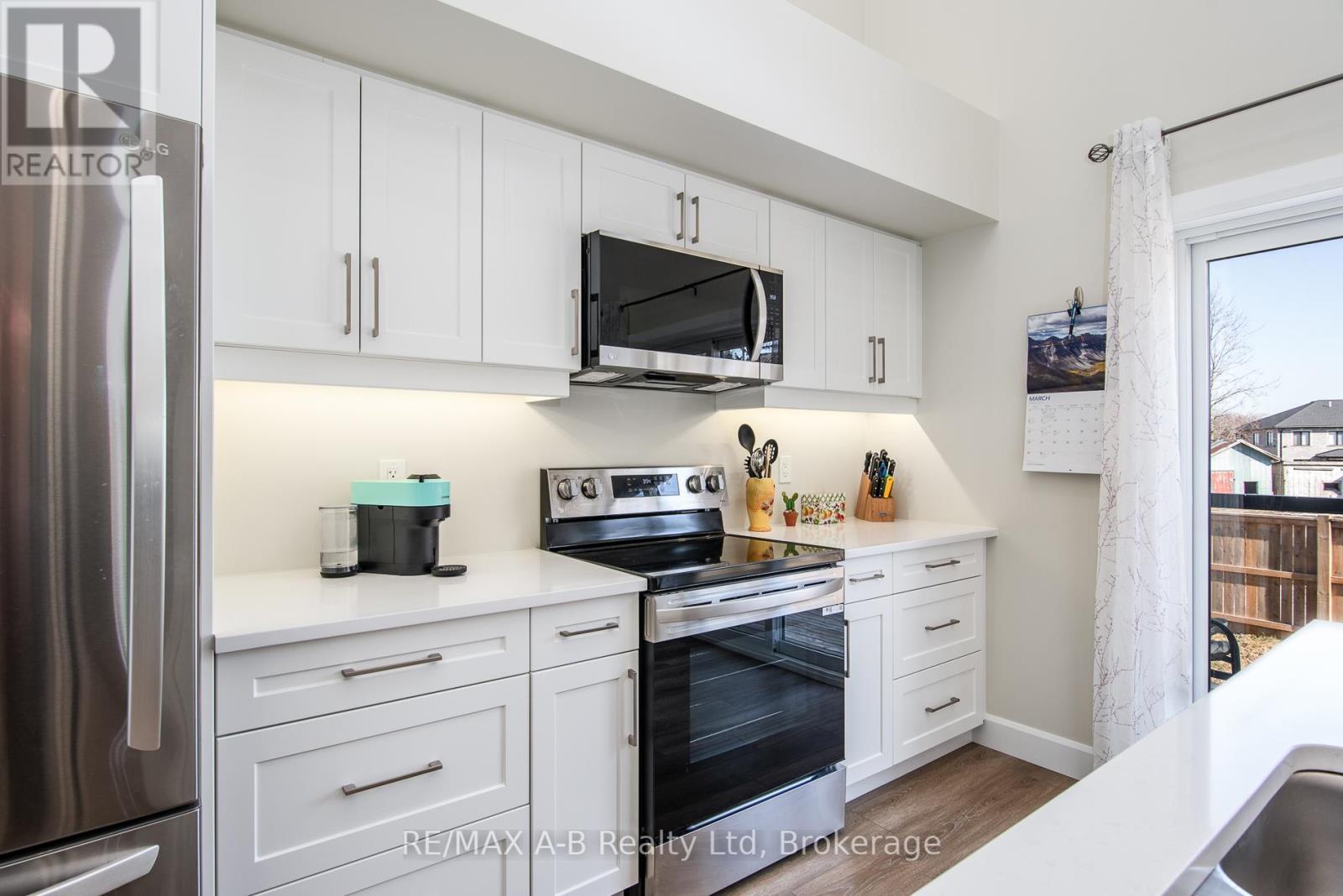 Unit #5 - 3202 Line 37 Vivian Lane, Stratford, Ontario  N5A 0K6 - Photo 13 - X12863698