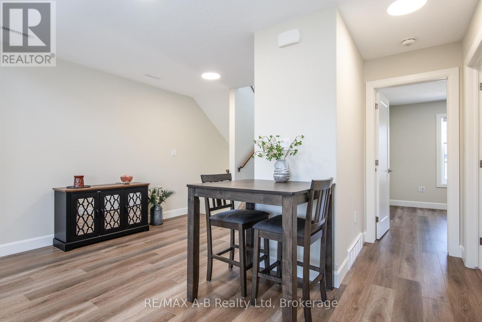 Unit #5 - 3202 Line 37 Vivian Lane, Stratford, Ontario  N5A 0K6 - Photo 17 - X12863698