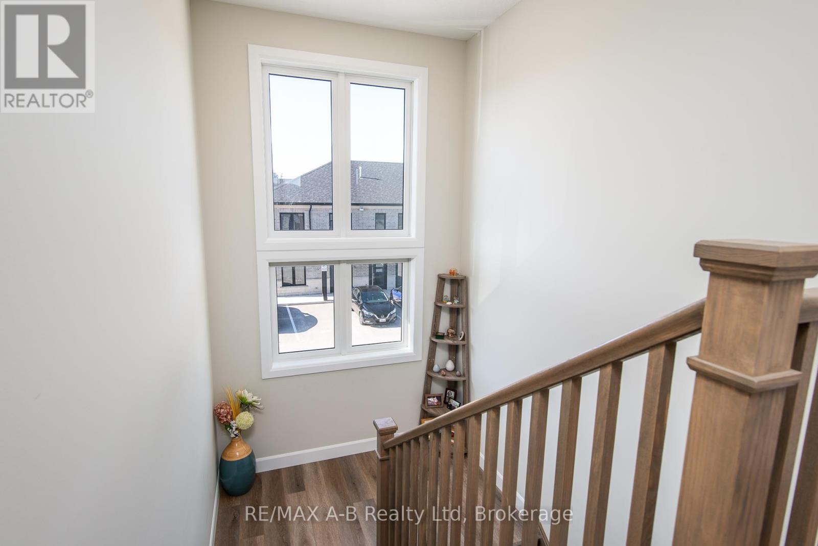 Unit #5 - 3202 Line 37 Vivian Lane, Stratford, Ontario  N5A 0K6 - Photo 25 - X12863698